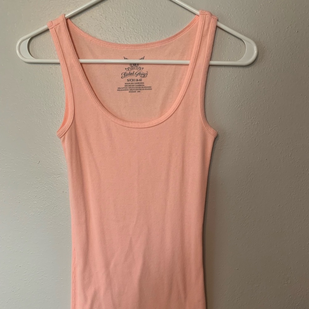 Pink tank
